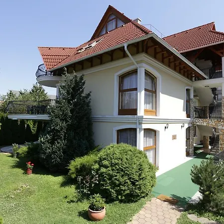 Club Unicum Hévíz