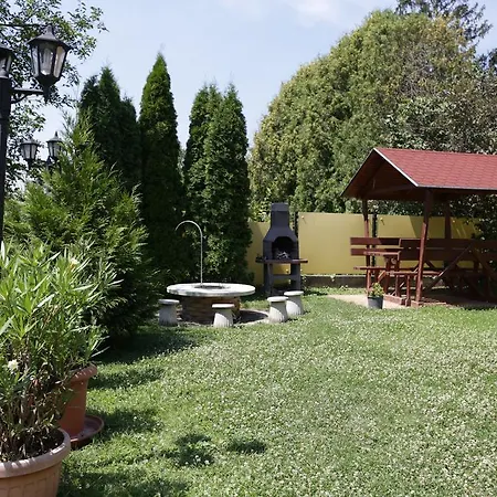 아파트 Club Unicum *