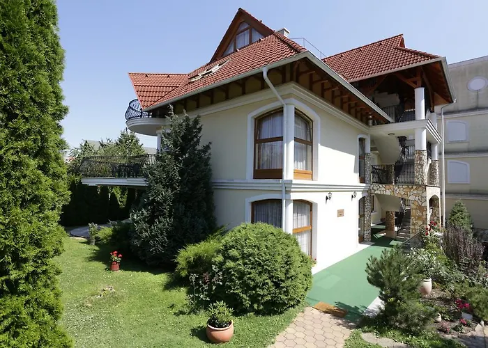 Club Unicum Hévíz